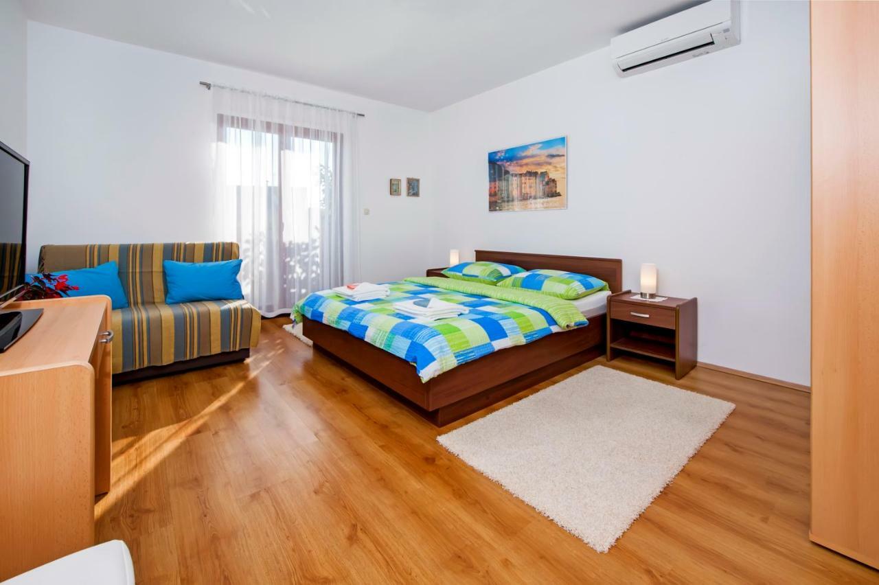Apartman Gala Rovinj Zewnętrze zdjęcie